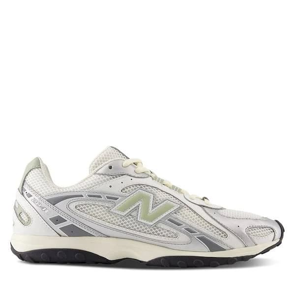 New Balance 204L sneakers